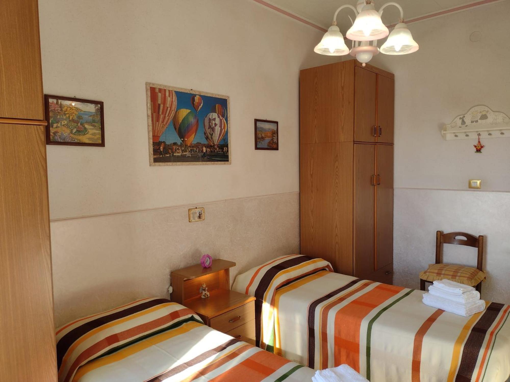 Appartement Le Rondini à Trani Extérieur photo