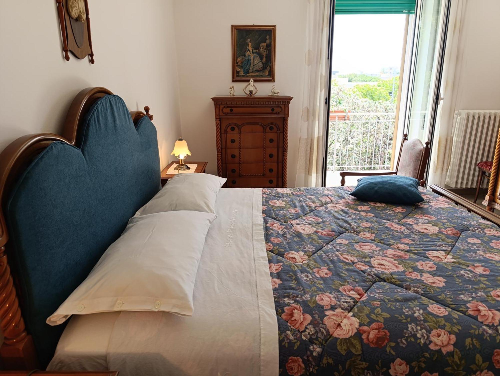 Appartement Le Rondini à Trani Extérieur photo